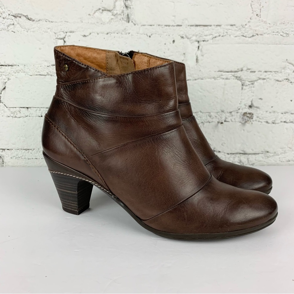 Pikolinos Sienna Brown Leather Stacked Heel Ankle Bootie 41